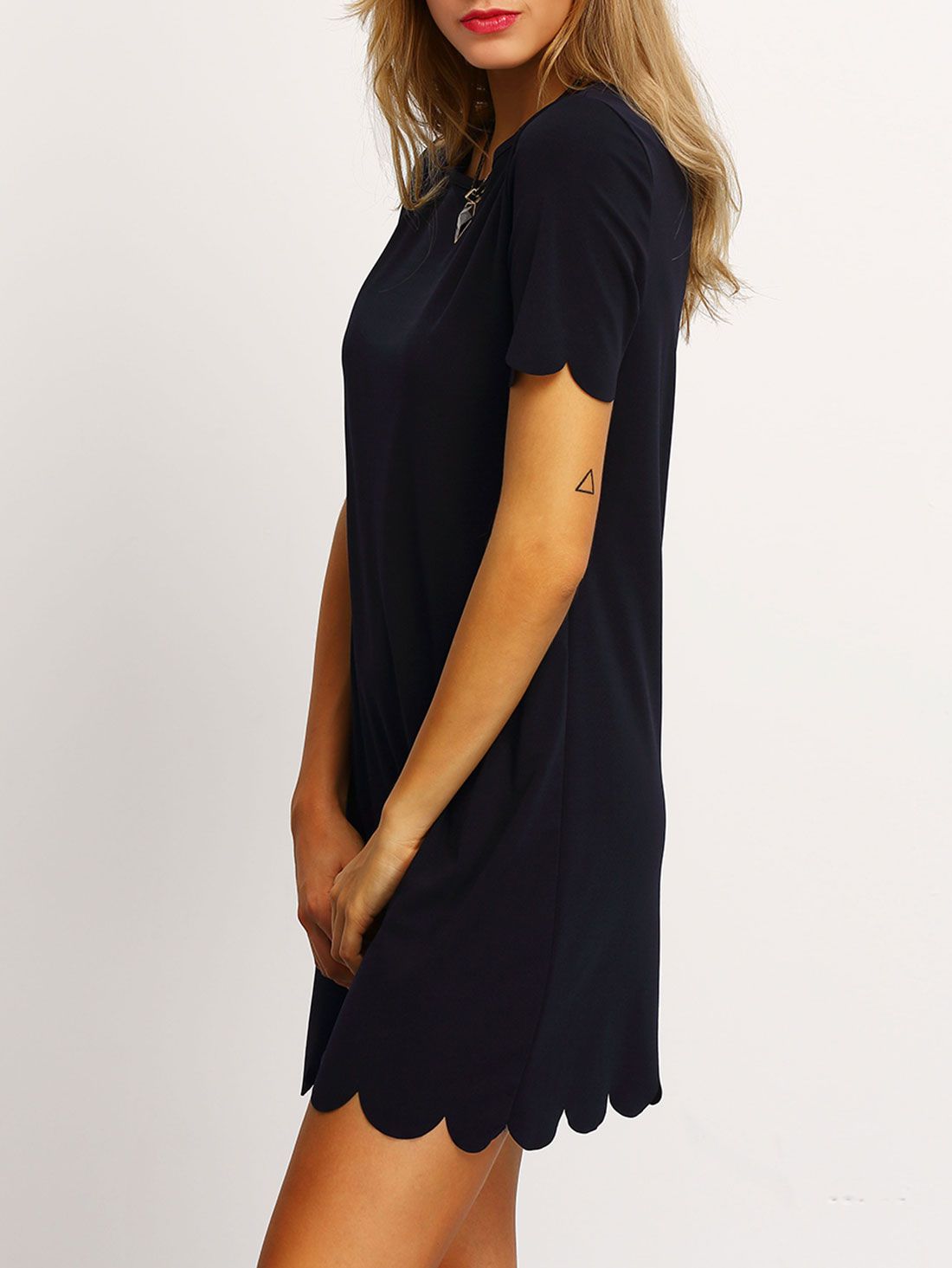 Black Scalloped Hem Keyhole Dress