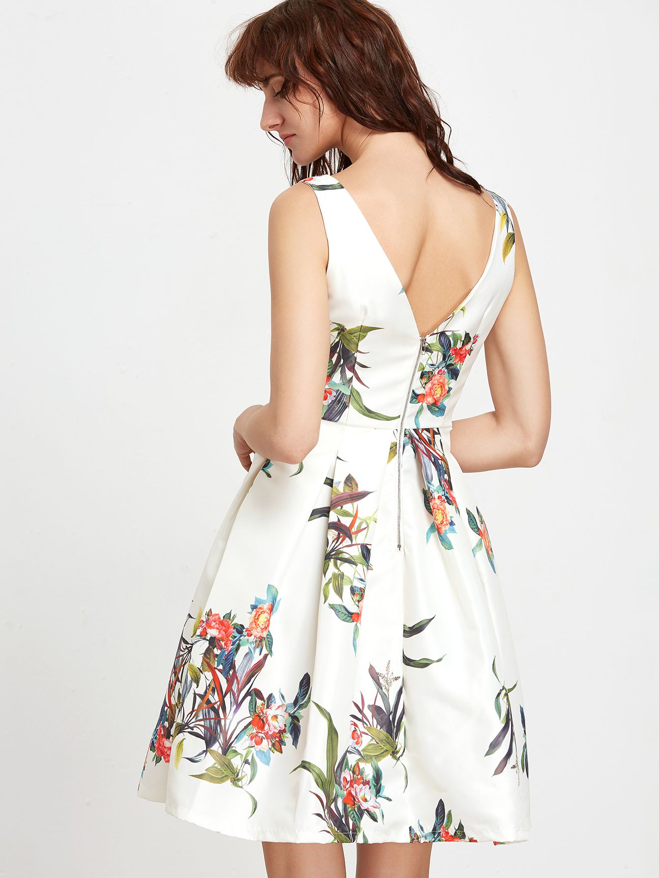 White Floral Sleeveless Open Back A Line Dress