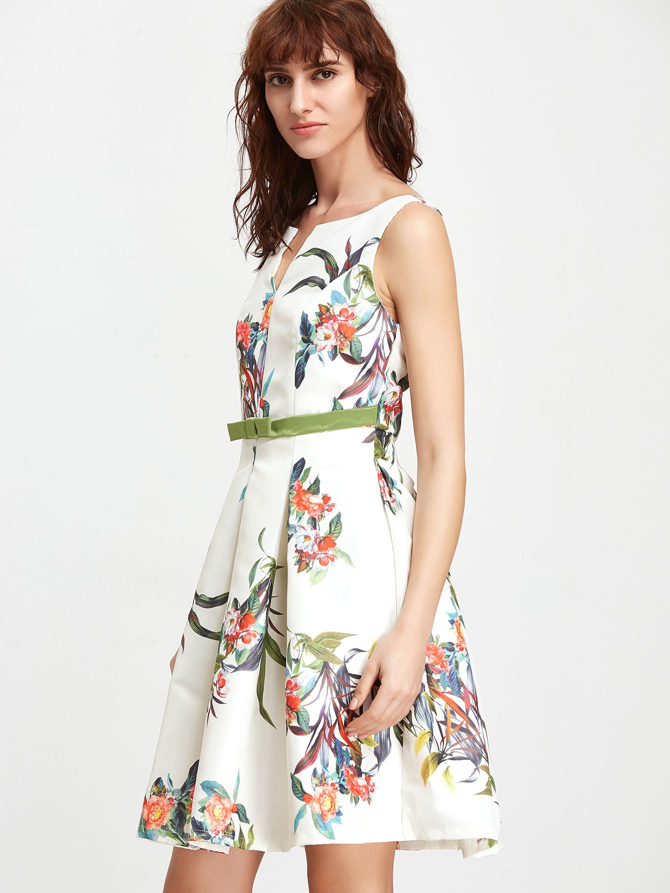 White Floral Sleeveless Open Back A Line Dress